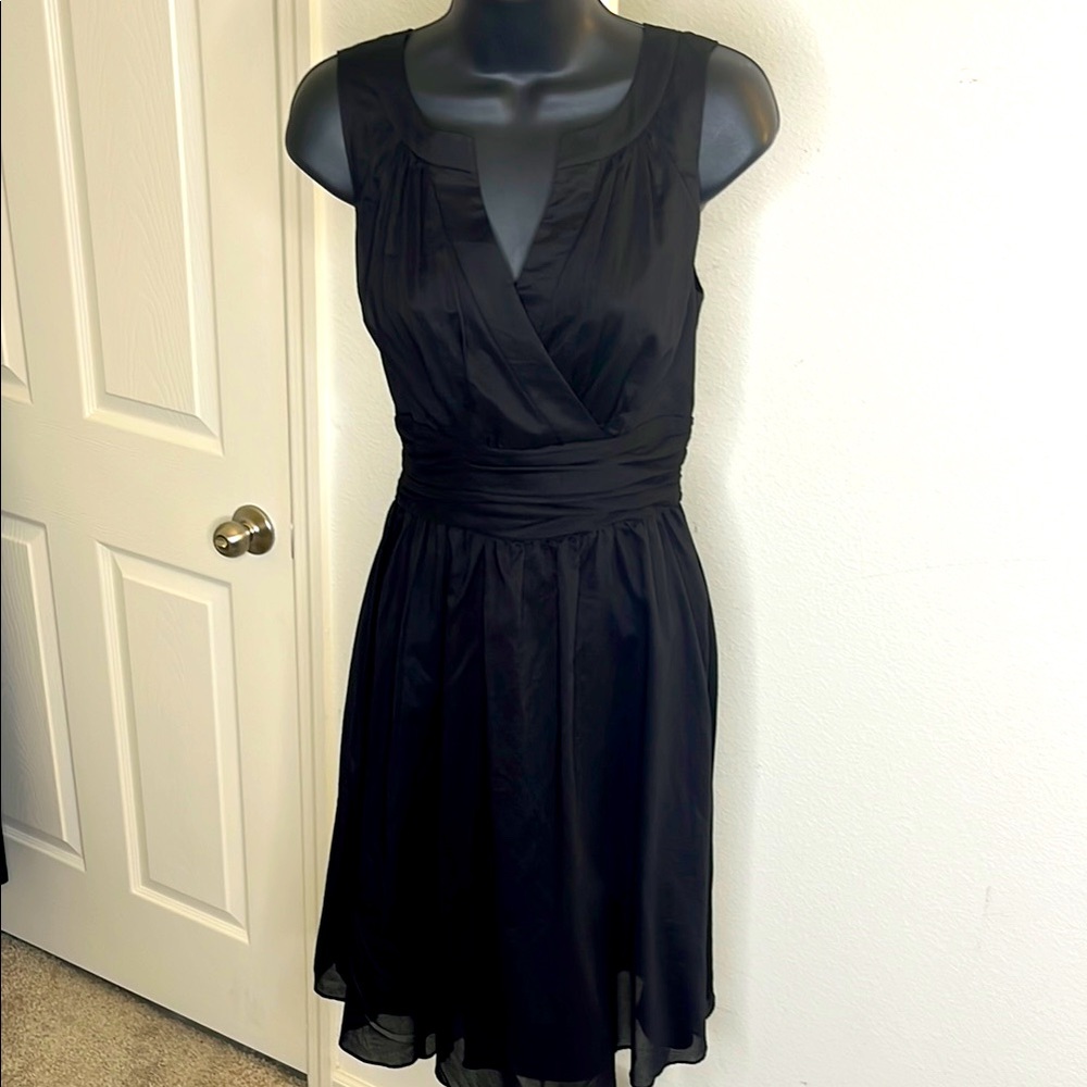 White House Black Market Size 2 Cotton Formal Cocktail Event Dress with Bow Mint